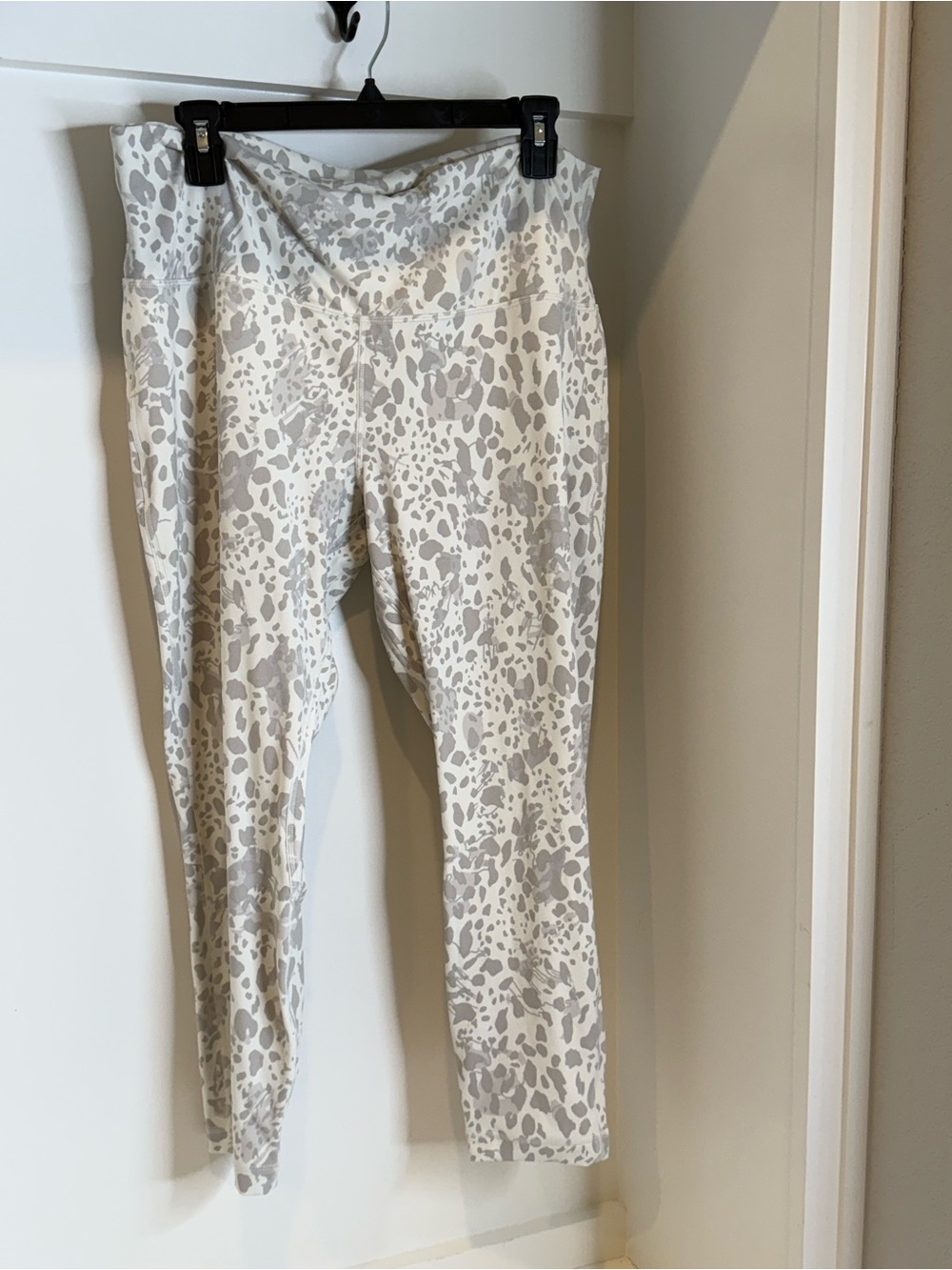 NEW without tags/NEVER WORN size 14 lululemon align high rise pant